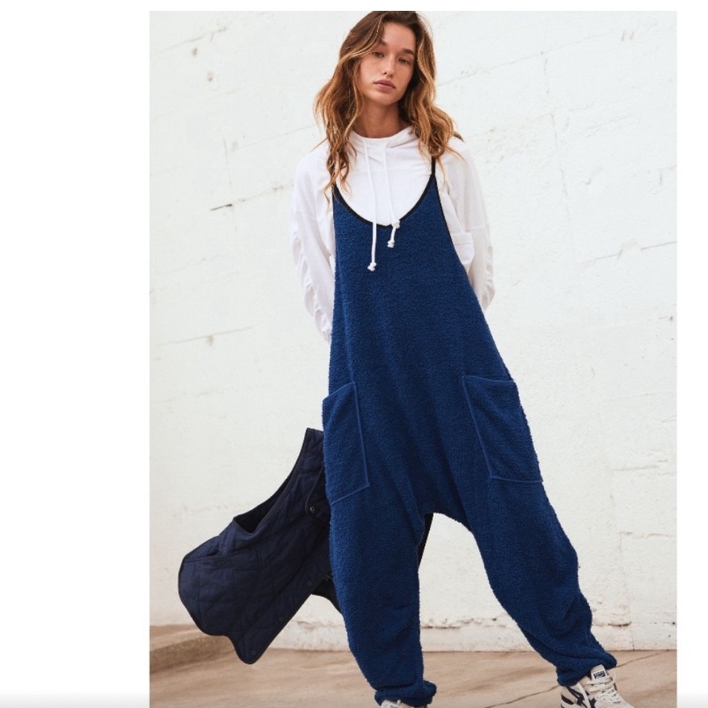 FREE PEOPLE CUDDLE UP HOTSHOT ONESIE blue large